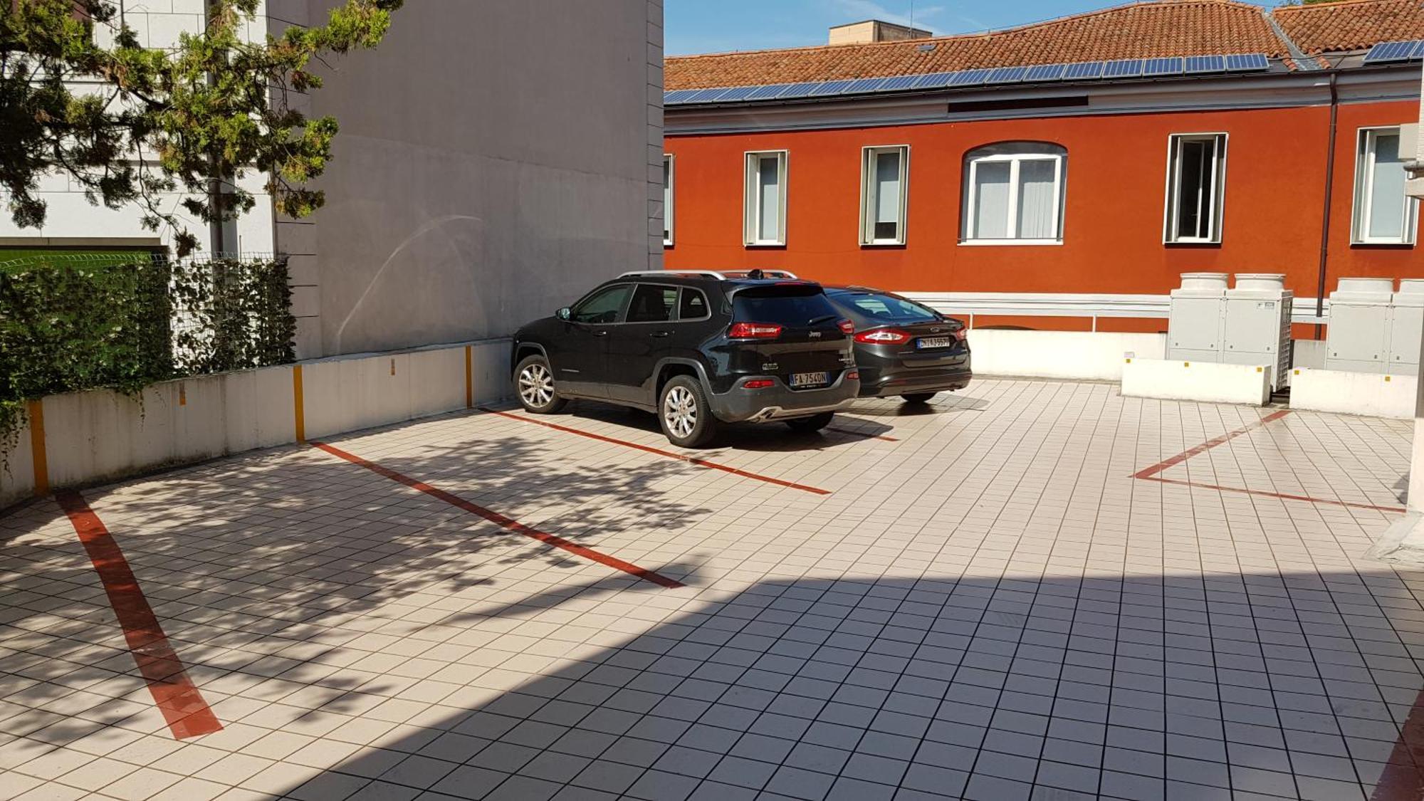 Hotel Minerva Pordenone Exterior foto
